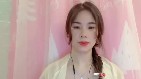 Luna online show from April 2026 08:14:01 PM