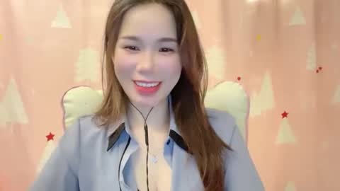 Luna online show from April 2026 04:12:02 PM