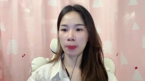 Luna online show from June 2026 09:06:02 PM