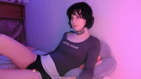 Luna online show from August 2026 11:50:01 PM