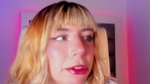 luna online show from April 2026 08:42:02 PM