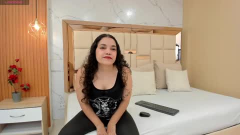 Luna online show from May 2026 05:07:01 PM