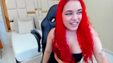 Snapshot of luna__vegga chatting on July 2026 04:49:01 PM Luna online show from July 2026 04:49:01 PM