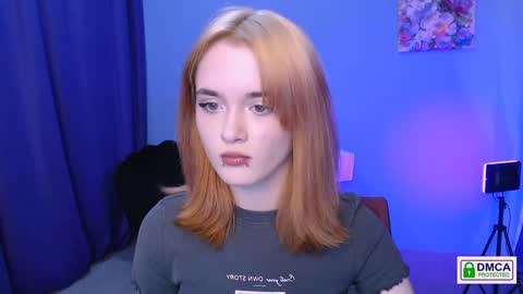 Snapshot of luna_berryy chatting on January 2025 07:40:01 PM luna_berryy online show from January 2025 07:40:01 PM