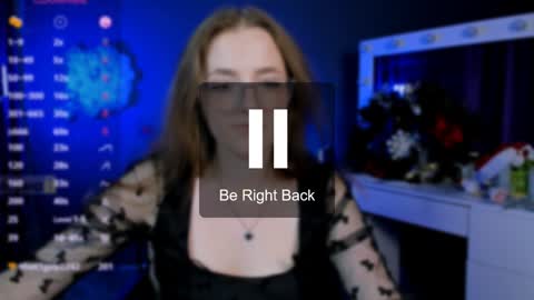 Snapshot of luna_berryy chatting on January 2025 03:02:02 AM luna_berryy online show from January 2025 03:02:02 AM
