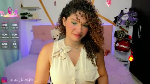 Luna online show from March 2026 09:21:01 PM