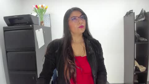 Snapshot of luna_dumont chatting on February 2026 11:18:01 AM luna online show from February 2026 11:18:01 AM