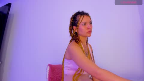 Snapshot of luna_hazard chatting on December 2024 07:06:02 AM luna_hazard online show from December 2024 07:06:02 AM