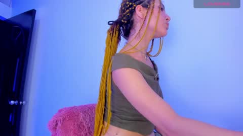 Snapshot of luna_hazard chatting on December 2024 04:45:02 AM luna_hazard online show from December 2024 04:45:02 AM