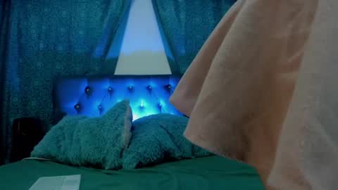 Snapshot of luna_hazard chatting on March 2025 12:00:01 AM luna_hazard online show from March 2025 12:00:01 AM