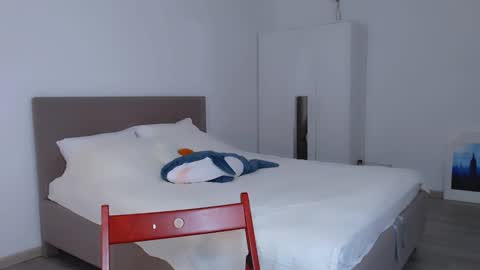 Luna online show from January 2025 12:48:01 AM