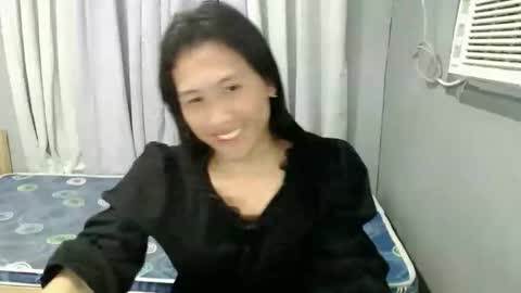 Snapshot of luna_love_bitex chatting on March 2025 11:18:02 AM LUNA online show from March 2025 11:18:02 AM