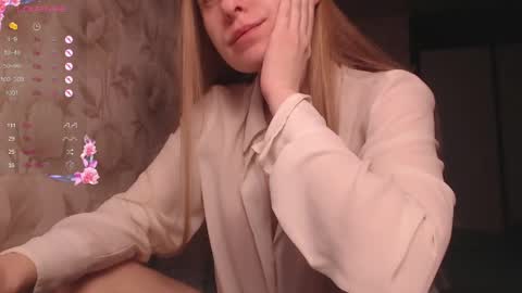 Luna online show from April 2026 12:36:01 PM