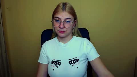 Luna online show from January 2025 08:07:02 AM