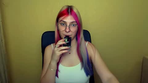 Luna online show from March 2025 10:45:01 AM