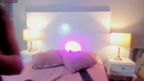 Luna Rosse  online show from June 2026 01:12:02 PM