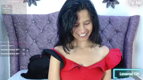 luna_starr69 online show from November 2025 12:49:01 PM
