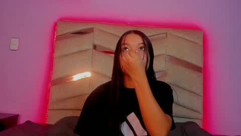 Luna  online show from December 2024 12:22:01 PM