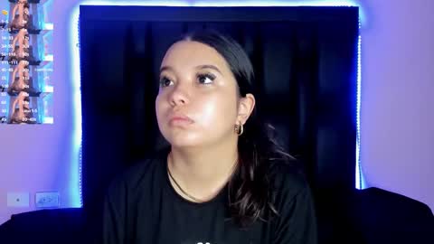 Luna  online show from November 2025 11:47:01 AM