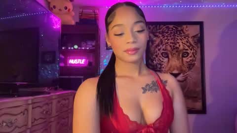lunaa_11 online show from June 2026 06:41:02 AM