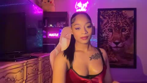 lunaa_11 online show from July 2026 07:17:02 AM