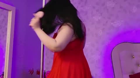 lunababe_ online show from July 2026 11:28:02 AM