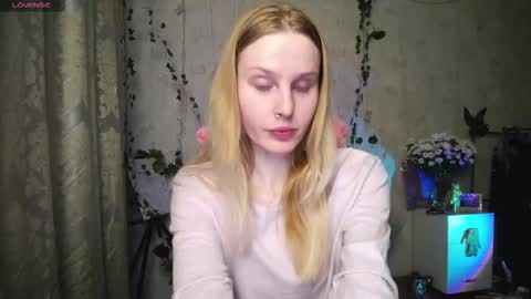 Britney online show from October 2025 07:03:01 PM