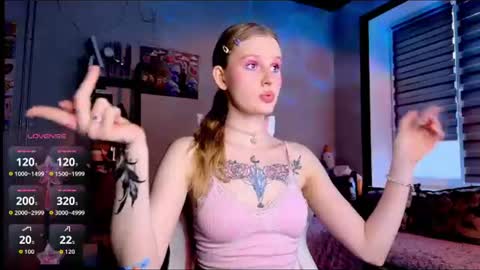 Britney online show from July 2026 05:04:02 PM