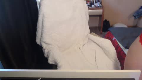 Snapshot of lunadelsol2 chatting on February 2025 02:33:02 PM Luna..ntmu online show from February 2025 02:33:02 PM