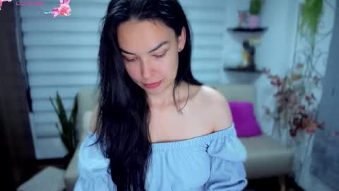 Luna online show from October 2025 07:00:02 AM