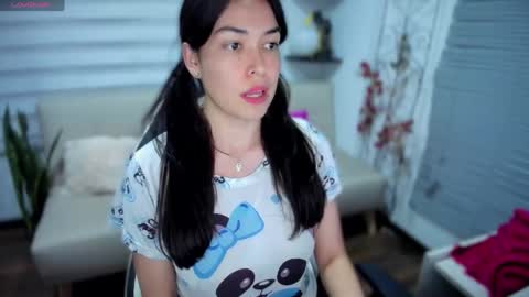 Luna online show from April 2026 03:59:01 AM