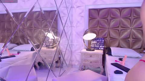 Luna  online show from April 2026 12:34:02 PM