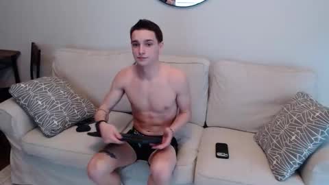 Snapshot of lunalustt chatting on February 2026 07:43:02 PM lunalustt online show from February 2026 07:43:02 PM