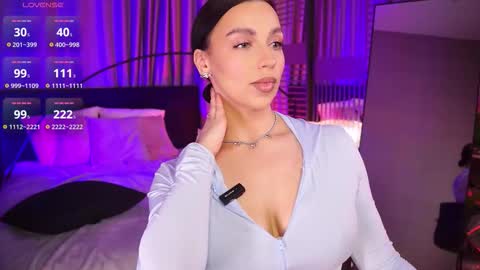 Luna  next streams Mon Fri Sat Sun 8pm-5am gmt0 online show from December 2025 08:58:01 PM