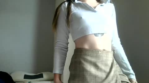lunapixie2020 online show from July 2026 07:38:02 PM