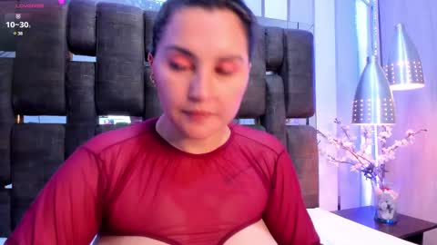 Luna online show from March 2025 12:05:02 AM