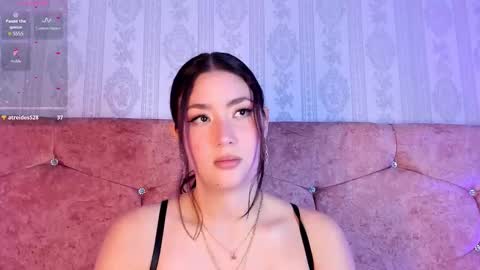 Luna  online show from January 2026 07:11:01 PM