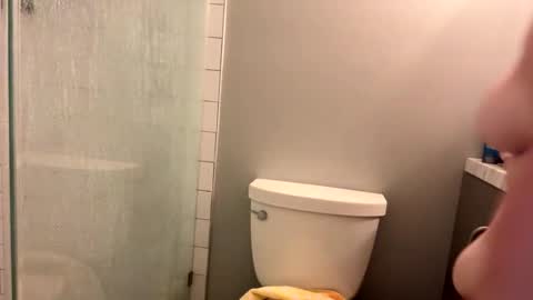 Snapshot of lunar_nightstar chatting on September 2025 04:30:01 PM lunar_nightstar online show from September 2025 04:30:01 PM