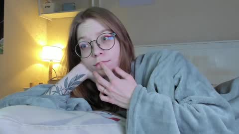 Sofia online show from December 2024 11:17:01 PM