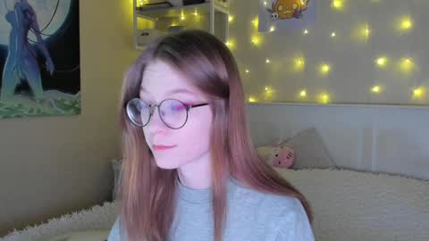 Sofia online show from January 2025 12:01:02 PM