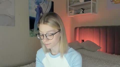 Sofia online show from November 2025 02:28:02 PM