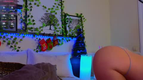 Luna Rishi online show from January 2025 12:52:02 PM