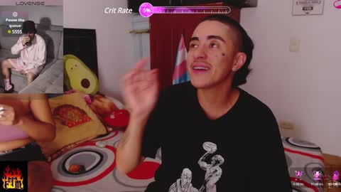 Snapshot of lunay_gutierreez chatting on December 2024 04:33:01 AM Lunay and mariana PVT OPEN  online show from December 2024 04:33:01 AM