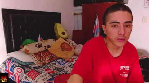 Snapshot of lunay_gutierreez chatting on December 2024 12:52:02 AM Lunay and mariana PVT OPEN  online show from December 2024 12:52:02 AM