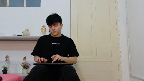 lunaydream online show from June 2026 11:53:02 AM