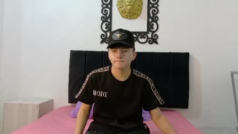 lunaydream online show from July 2026 11:58:02 AM