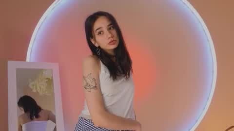 Kitty online show from October 2025 01:42:02 PM
