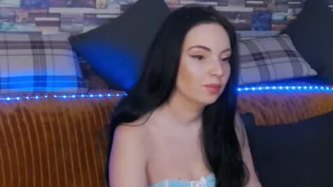 Snapshot of lunnagray chatting on December 2025 06:17:02 AM LunnaGray online show from December 2025 06:17:02 AM