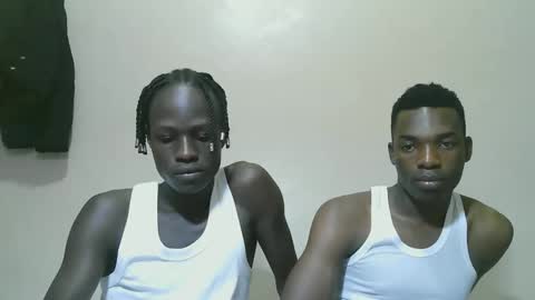 luoislove online show from November 2025 07:25:01 PM