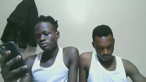 luoislove online show from November 2025 03:50:01 PM